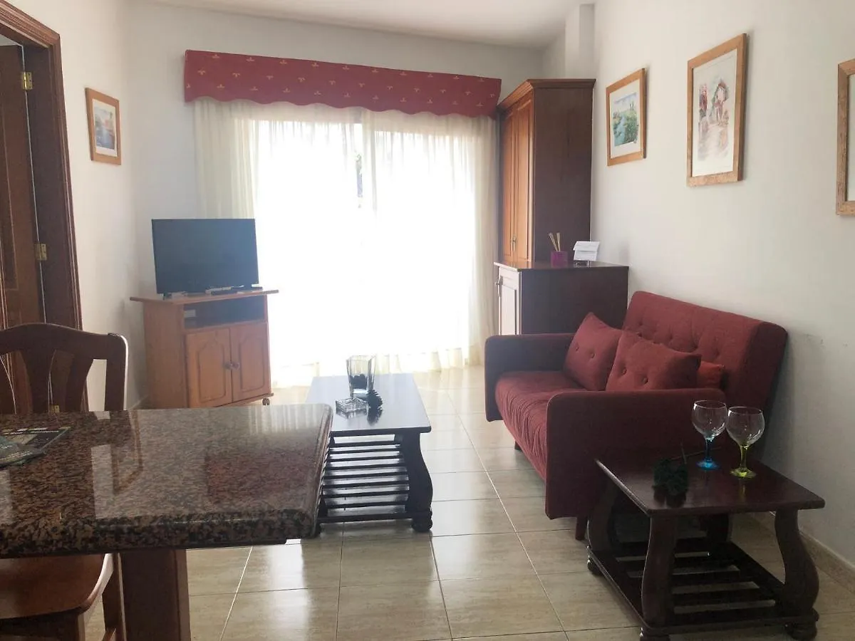 Apartamentos Edalmar Frontera Apartment